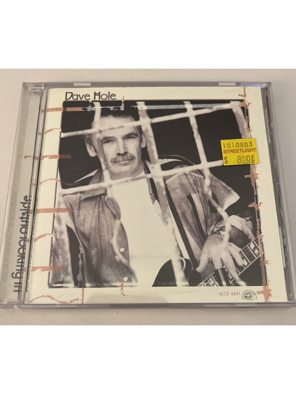 Dave Hole- Outside Looking in - Music CD Very Good